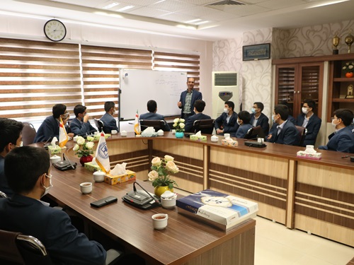 قدردانی دانش آموزان نوجوان گنابادی از پرستاران