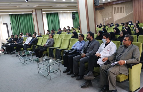 کارگاه مهارت های ارتباطی مدیران بیمارستان های گناباد و بجستان برگزار شد 