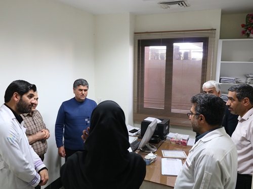 تجلیل مدیریت بیمارستان علامه بهلول از مددکاران اجتماعی 